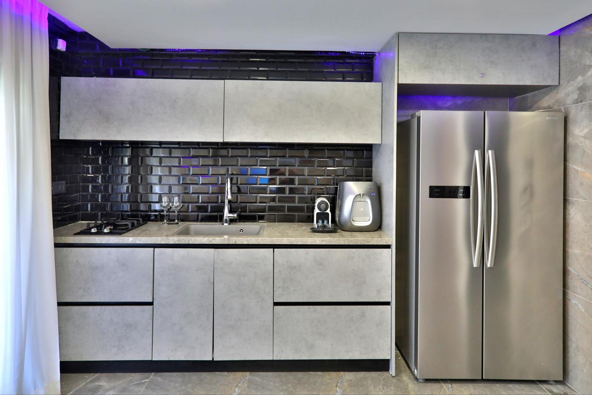 Ferienwohnung שקיעה בים 75 - דירת נופש יוקרתית עם ג'קוזי ליד הים Haifa Exterior foto